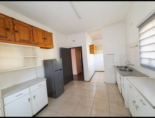 3 BEDROOM HOUSE TO LET IN VANDERBIJLPARK CW 6
